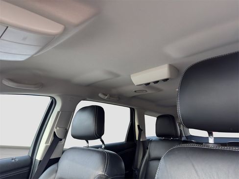 Used 2014 Dodge Journey Limited w/ Flexible Seating Group image 7