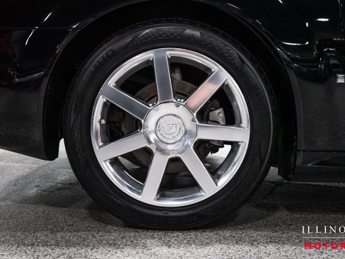 Used 2006 Cadillac XLR RWD image 11