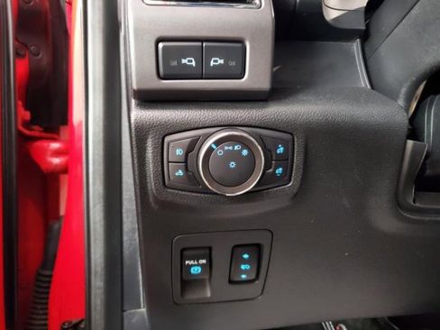 Used 2020 Ford F150 XLT w/ Equipment Group 302A Luxury image 16