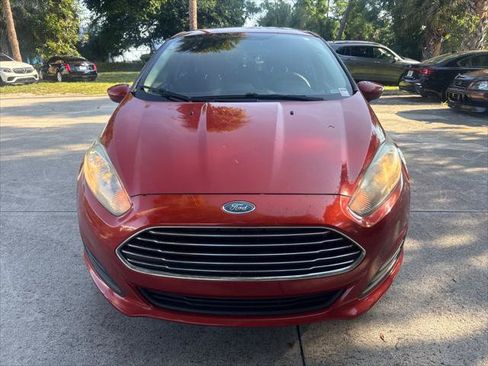 Used 2018 Ford Fiesta SE FWD image 4