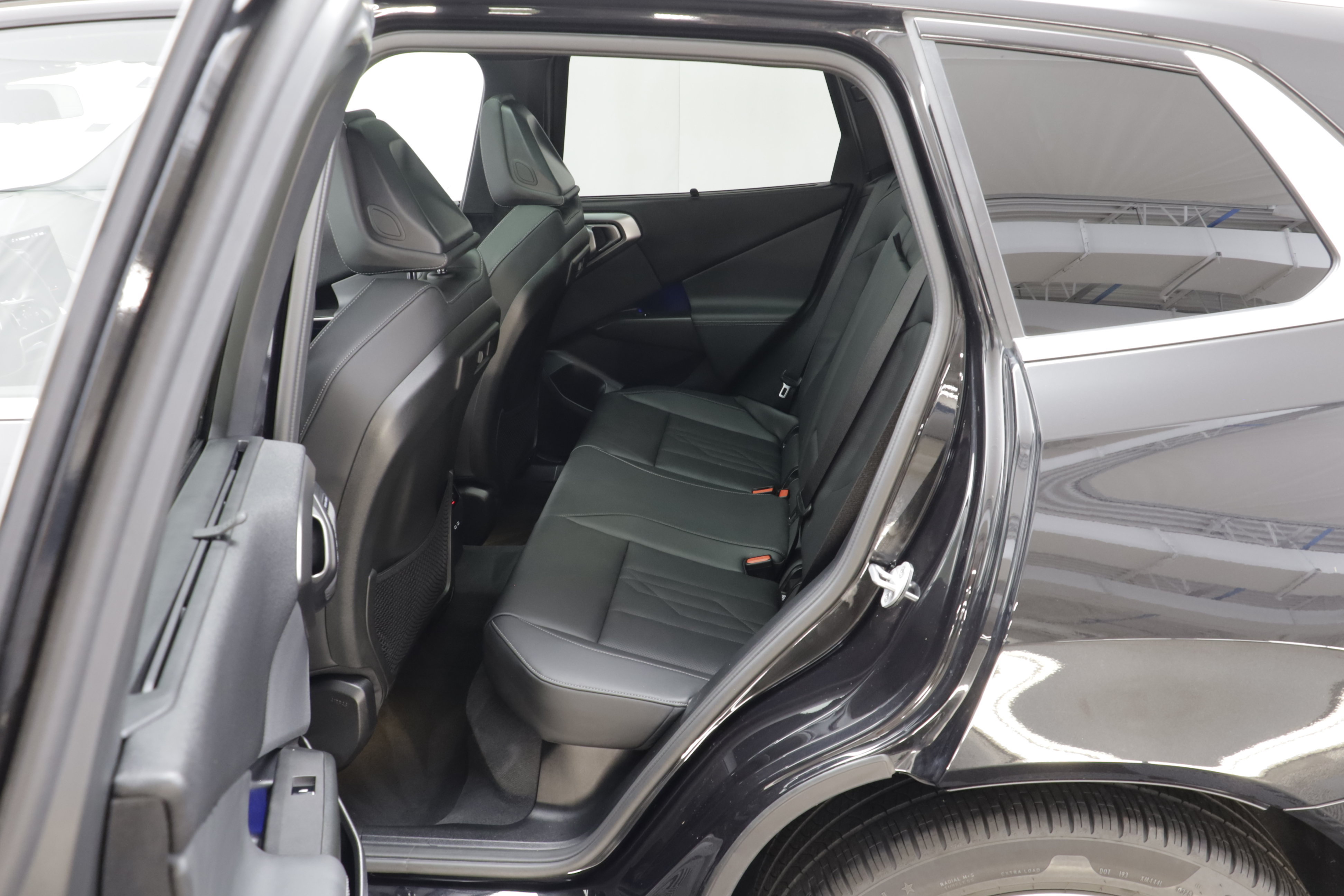 Used 2026 BMW X3 xDrive30i w/ Premium Package AWD/4WD image 15