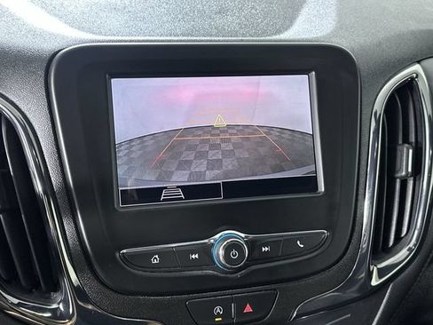 Used 2024 Chevrolet Equinox RS w/ LPO, Floor Liner Package FWD image 15