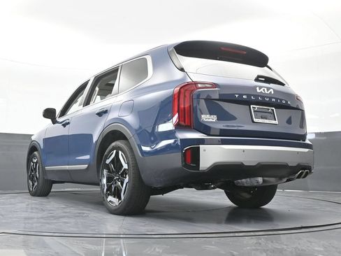 Used 2024 Kia Telluride S w/ S Sunroof Package FWD image 65