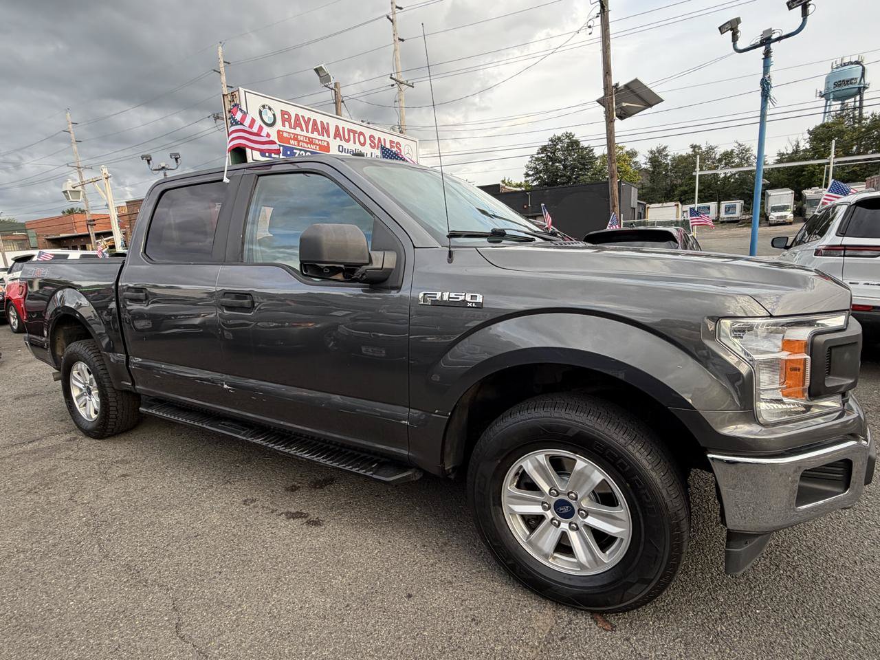 Used 2018 Ford F150 XL w/ Equipment Group 101A Mid AWD/4WD image 14