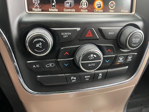 Used 2015 Jeep Grand Cherokee Limited image 31