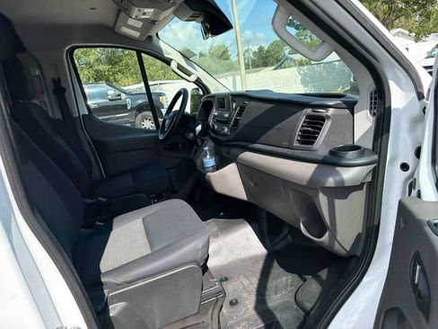 Used 2025 Ford Transit 250 Low Roof w/ Exterior Upgrade Package RWD image 6