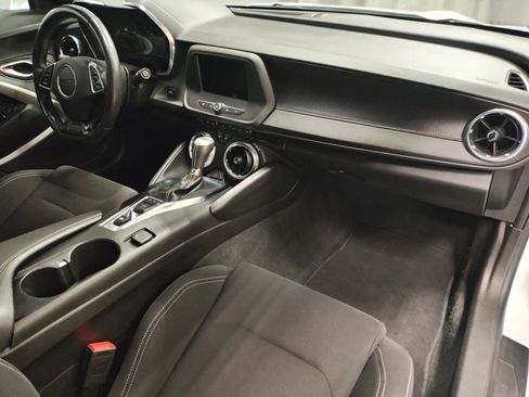 Certified 2023 Chevrolet Camaro LT image 8