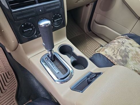 Used 2010 Ford Explorer Sport Trac XLT RWD image 23
