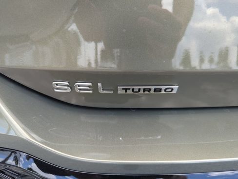 New 2026 Volkswagen Tiguan SEL R-Line AWD/4WD image 22
