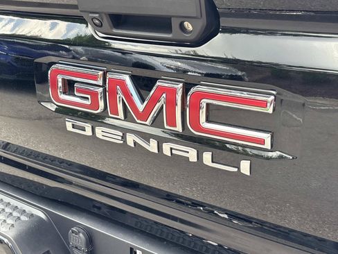 Used 2026 GMC Canyon Denali AWD/4WD image 32