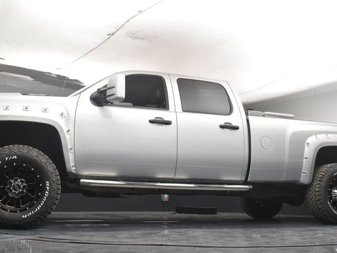 Used 2013 Chevrolet Silverado 2500 W/T AWD/4WD image 36