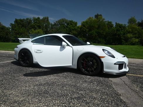 Used 2014 Porsche 911 GT3 RWD image 14