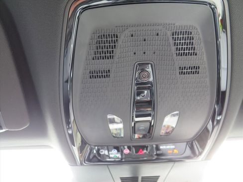 New 2026 Cadillac Lyriq Premium Luxury image 21