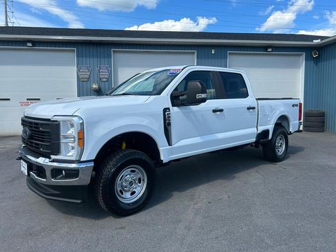 Used 2023 Ford F250 XL w/ XL Driver Assist Package AWD/4WD image 1