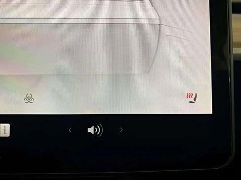 Used 2023 Tesla Model Y Performance image 45