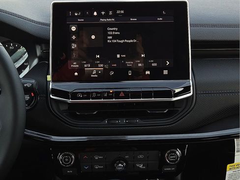 New 2026 Jeep Compass Latitude AWD/4WD image 11