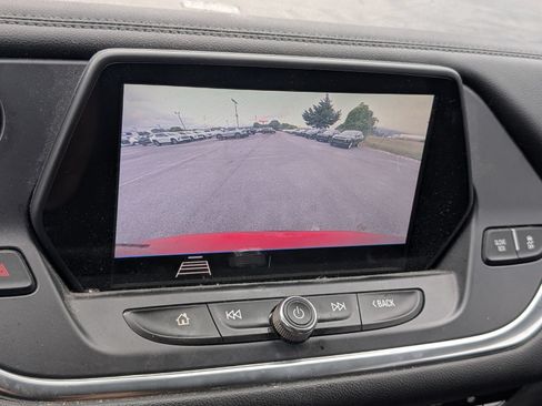 Used 2020 Chevrolet Blazer LT FWD image 7