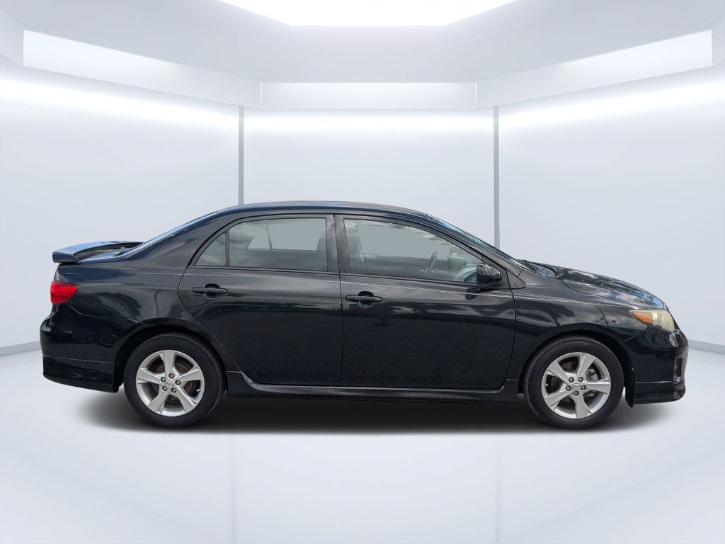 Used 2013 Toyota Corolla S FWD image 2