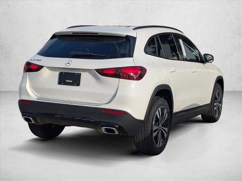 Certified 2026 Mercedes-Benz GLA 250 image 2