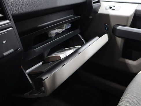 Used 2018 Ford F150 XL w/ Equipment Group 101A Mid AWD/4WD image 23