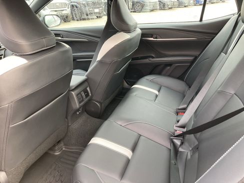 Used 2026 Toyota Camry SE image 26