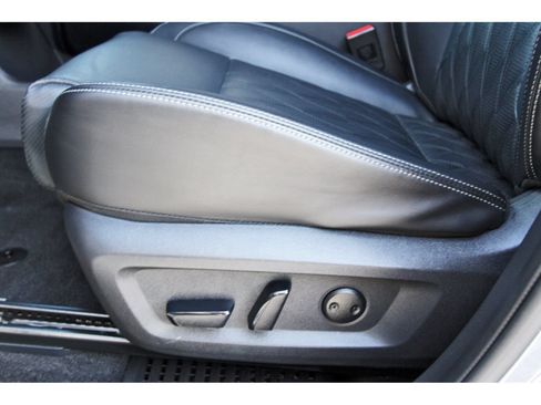 Certified 2024 Nissan Rogue Platinum w/ Platinum Premium Package FWD image 30
