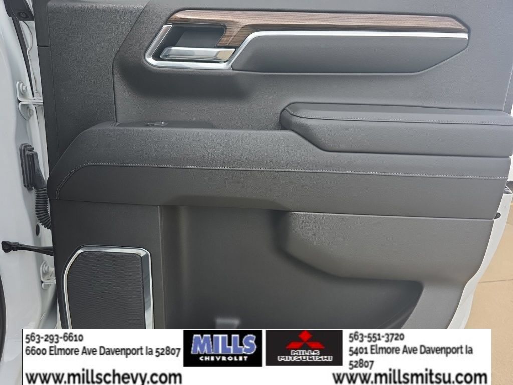 Used 2022 Chevrolet Silverado 1500 LT Trail Boss w/ LT Trail Boss Premium Package AWD/4WD image 19