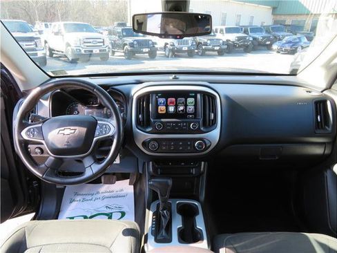 Used 2016 Chevrolet Colorado LT w/ Midnight Edition image 6
