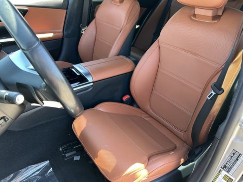 Used 2023 Mercedes-Benz C 300 Sedan image 20