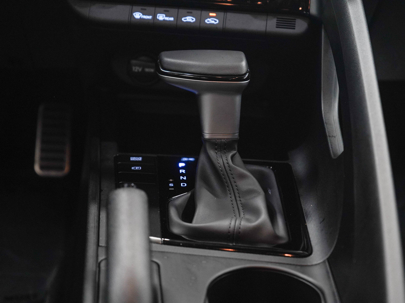 Certified 2026 Hyundai Elantra Sport FWD image 17