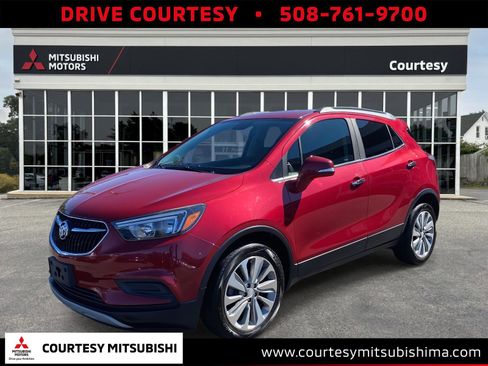Used 2018 Buick Encore Preferred image 1