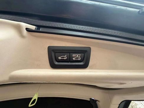 Used 2014 BMW 535i Gran Turismo xDrive image 27