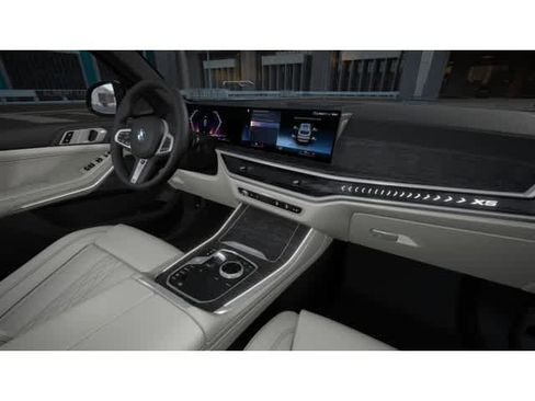 New 2026 BMW X5 sDrive40i w/ M Sport Package image 14