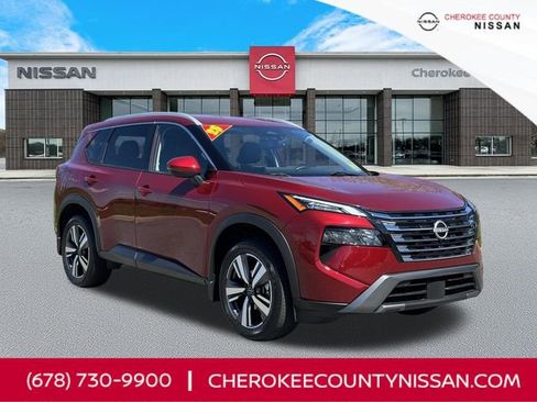 Certified 2025 Nissan Rogue SL image 1