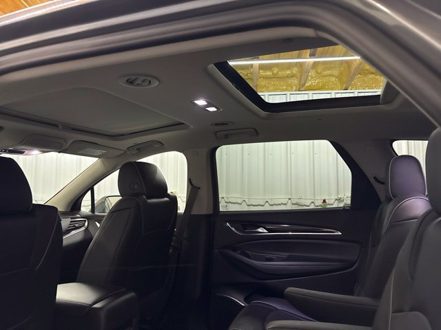 Used 2019 Buick Enclave Avenir w/ Avenir Technology Package AWD/4WD image 27