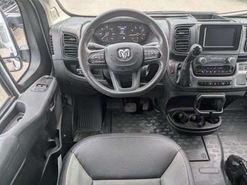 Used 2025 RAM ProMaster 2500 w/ Convenience Group FWD image 16