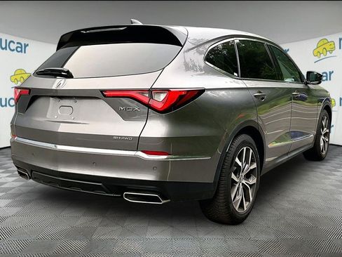 Used 2023 Acura MDX SH-AWD w/ Technology Package image 7