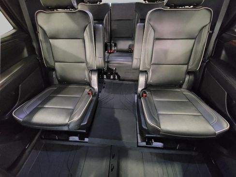Certified 2023 Chevrolet Tahoe Premier AWD/4WD image 24