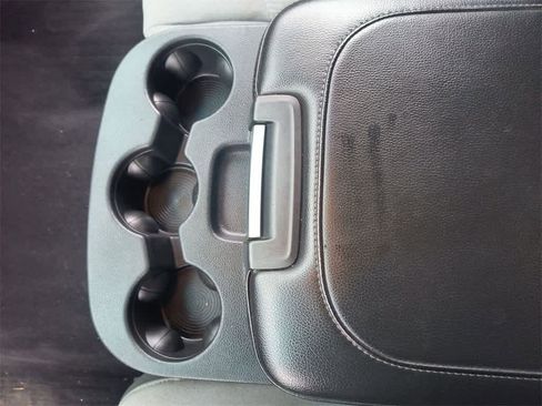 Used 2023 RAM 1500 Classic SLT image 20