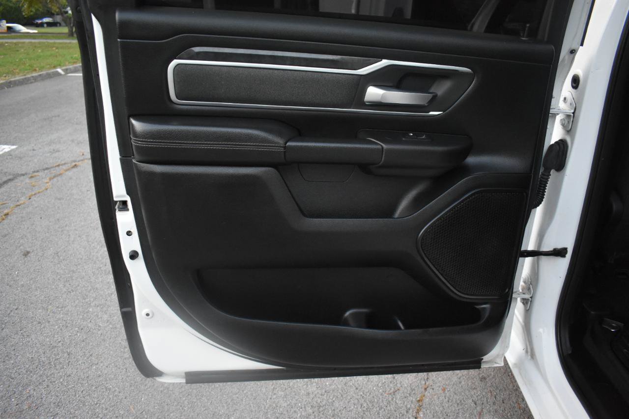 Used 2019 RAM 1500 Big Horn AWD/4WD image 18