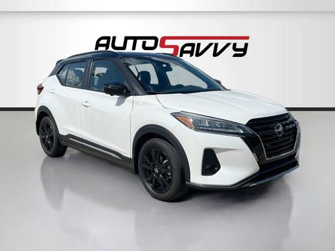 Used 2024 Nissan Kicks SR w/ SR Premium Package FWD image 1