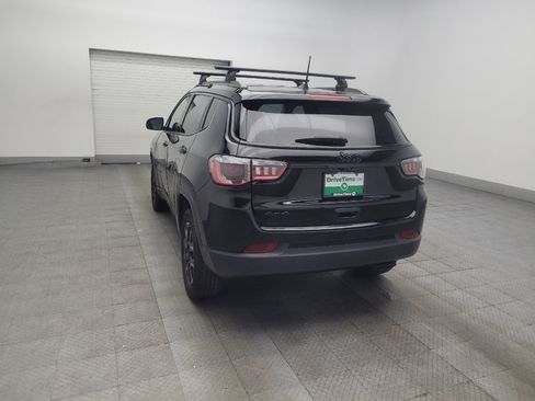 Used 2019 Jeep Compass Sport AWD/4WD image 5