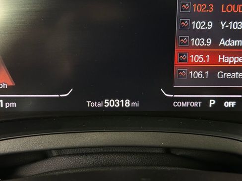 Used 2020 BMW 330i xDrive 330i xDrive w/ Convenience Package image 3