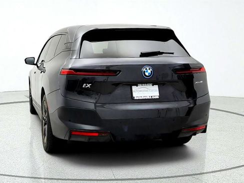 Used 2024 BMW iX xDrive50 w/ Premium Package AWD/4WD image 6