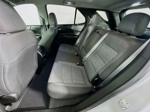 Used 2022 Chevrolet Equinox LT image 33