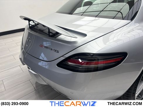 Used 2013 Mercedes-Benz SLS AMG GT Coupe image 36