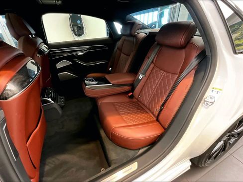 Used 2022 Audi S8 w/ S8 Comfort Plus Package image 20