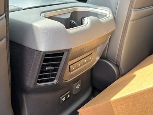 New 2026 Toyota Tundra Platinum AWD/4WD image 29