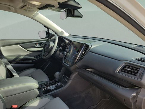 Used 2025 Subaru Ascent Onyx Edition AWD/4WD image 9