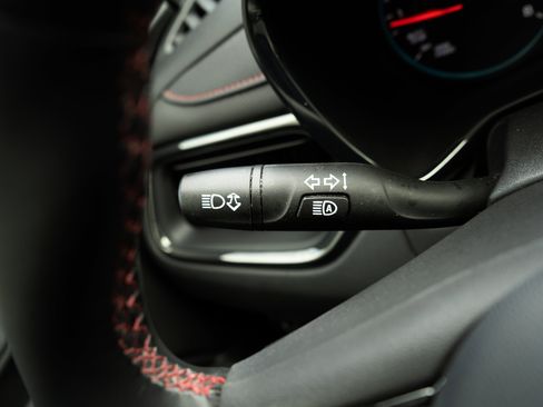 Used 2023 Chevrolet Equinox RS w/ RS Leather Package image 23